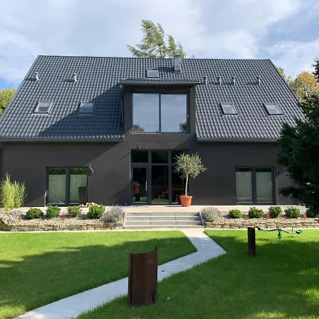 Pensjonat Black House 88-2